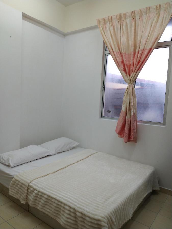 Homestay Kuala Terengganu Near Batu Burok, Hospital Hsnz, Ktcc Mall, Drawbridge A Exterior foto